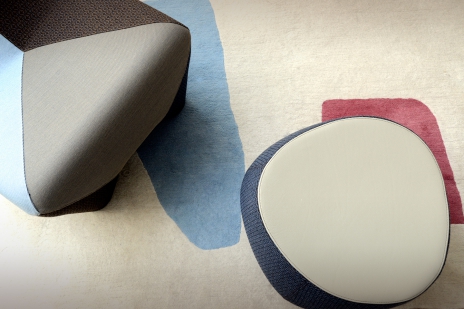 graphic pouf chair rug